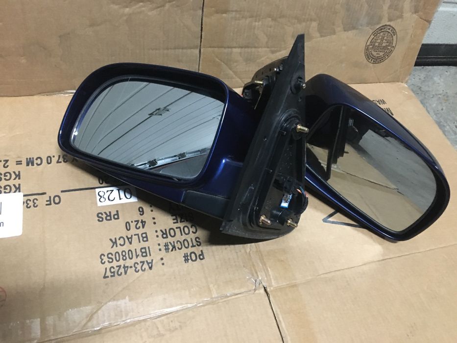 Oglinzi St/Dr Hyundai Santa Fe 2. 2006-2009. Volan stinga.