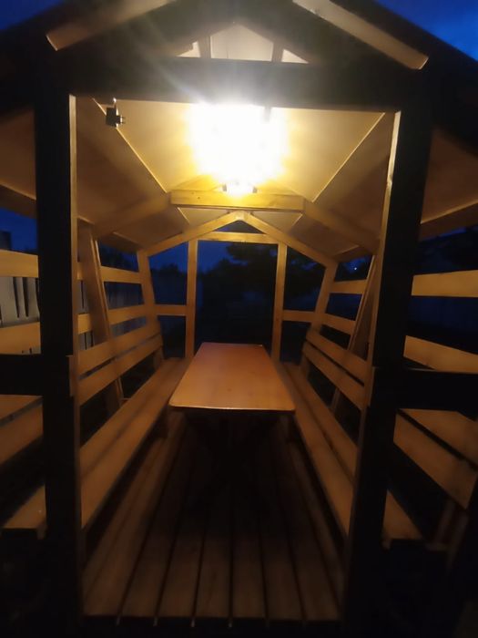 Сдается Беседка с отдельной территорией.