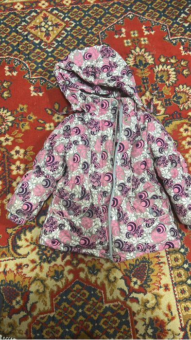 Отдам бесплатно вещи размер обуви 36-37