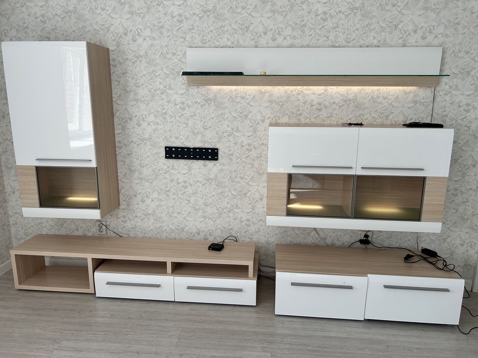 Стенка под телевизор