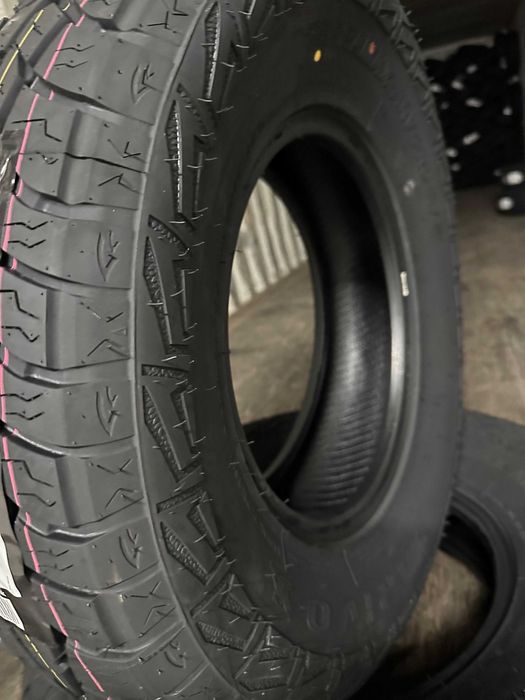 Нови джипови гуми ARIVO ARV PRO A/T 255/70R15C 112/110S НОВ DOT