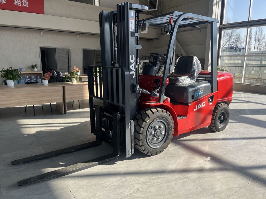 дизельные погрузчики JAC