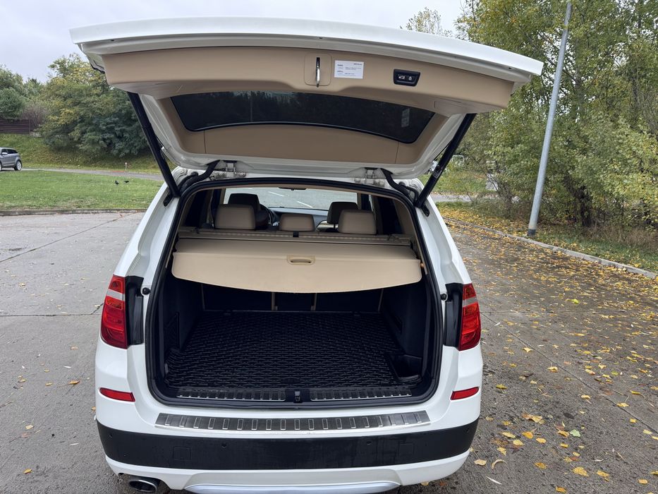 Bmw x3 f25 x-line an 2013 2.0 xdrive 184 cp  camera 360•