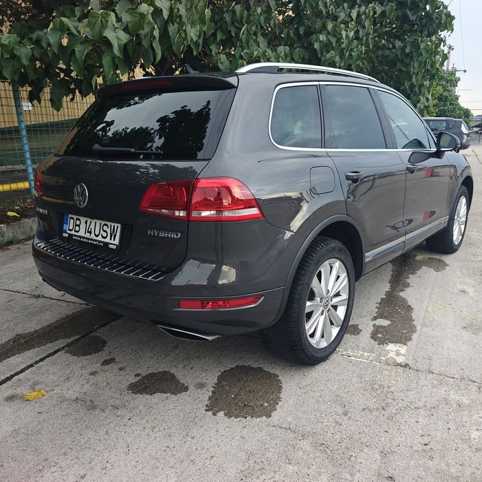 Vw touareg hybrid 2013