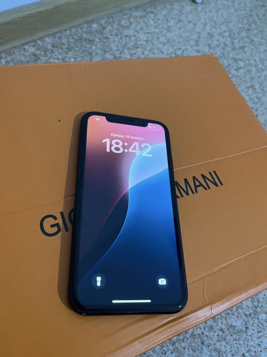 Срочно продам айфон XR