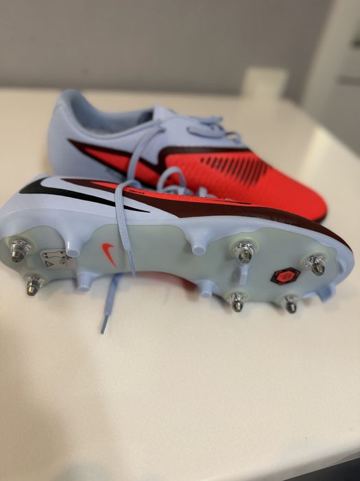 Бутсы nike phantom