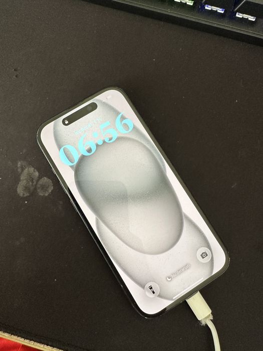 Iphone 15 piese