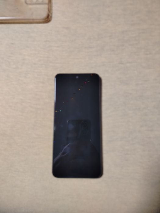Телефон Redmi Note12
