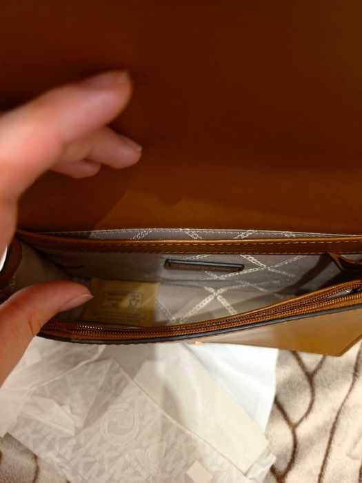 Michael Kors дамска чанта
