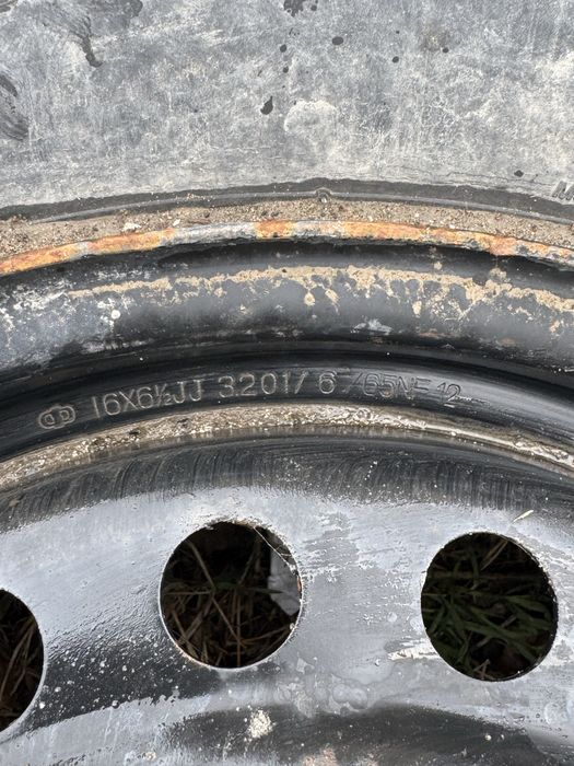 Покрышка с дисками летний