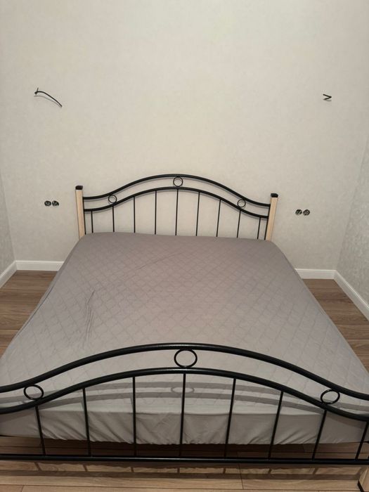 Продам кровать в отличном состоянии