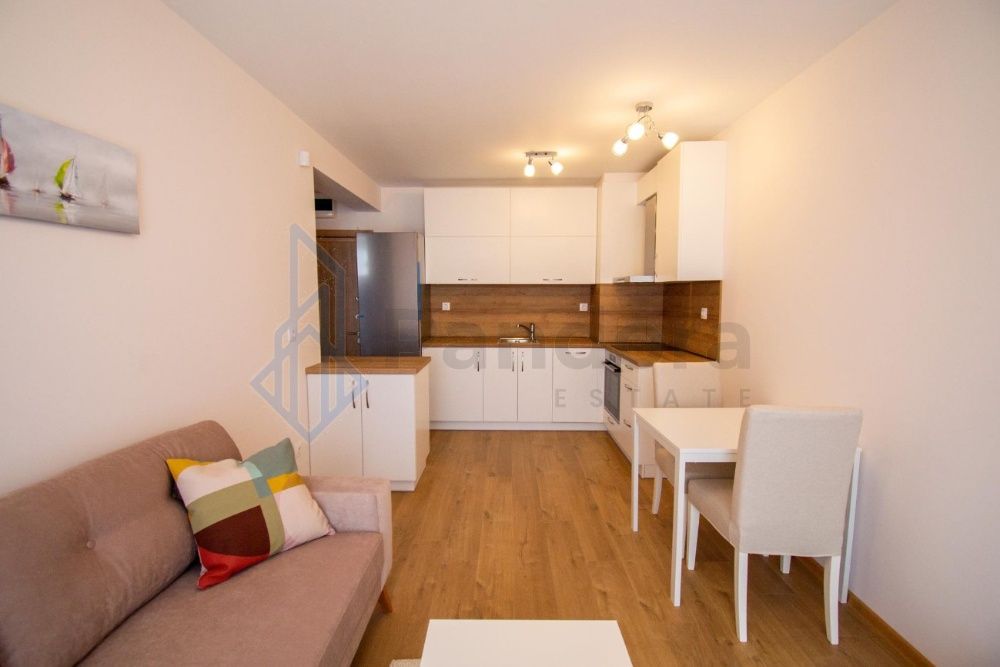 Дава се под наем Двустаен апартамент в София, Център - 48 кв.м за 558.45 € - Снимка #3
