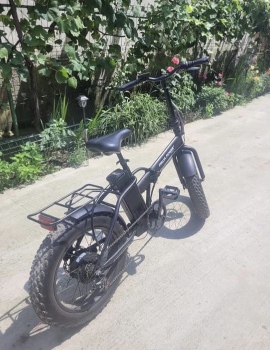 Se vinde bicicleta electrica
