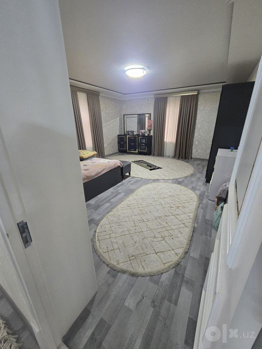 3 qavatli premium hovli uy sotiladi