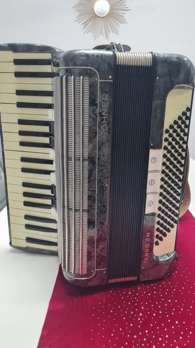 Acordeoane Hohner Tango ll 96b,Delicia 80b si Parot 80