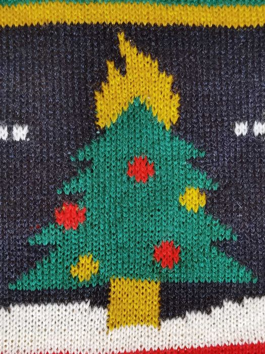 Pulover iarna om zapada brazi fulgi nea stele ursi sarbatori Craciun