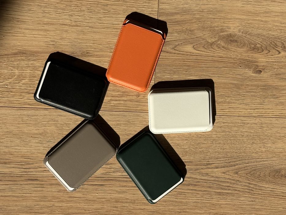 Карт холдер на магните