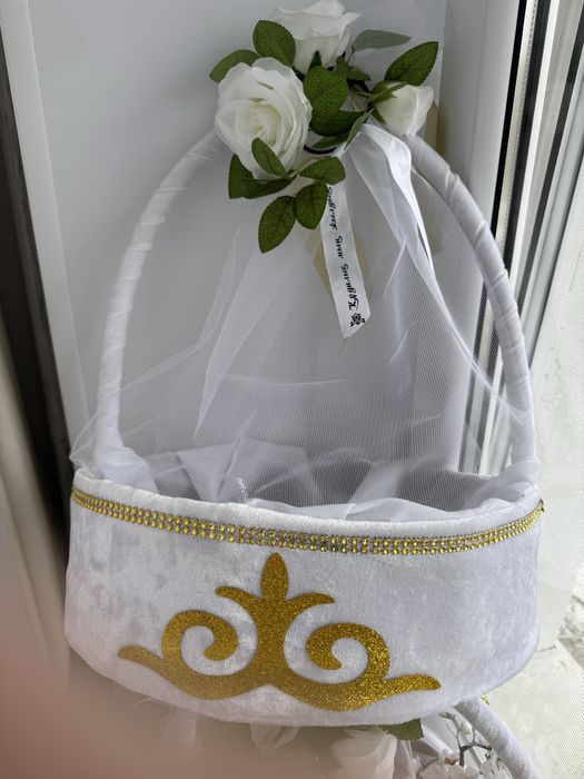 Прдам корзину на свадьбу