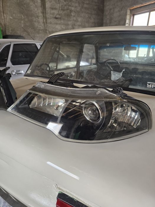 Некси фар левый и правый