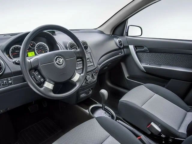 Нексия 3, Автомат