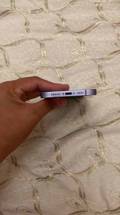 Iphone 12 сатылады. Жақсы күйде.