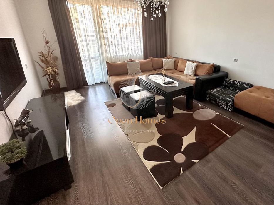 Продава се Четиристаен апартамент в Асеновград - 100 кв.м за 1050 €/кв.м - Снимка #1