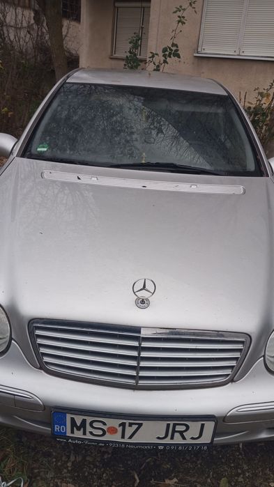 MERCEDES-BENZ E-Class 2002 — imagine 5