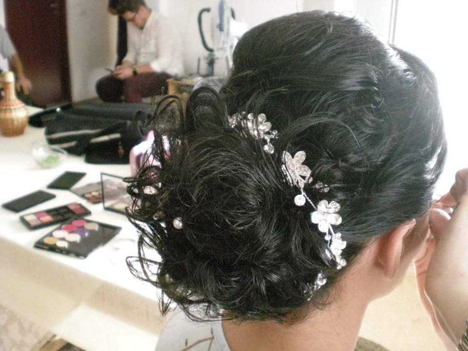 Coafuri ocazii-mirese-machiaj la salon-domiciliul clientelor Cluj