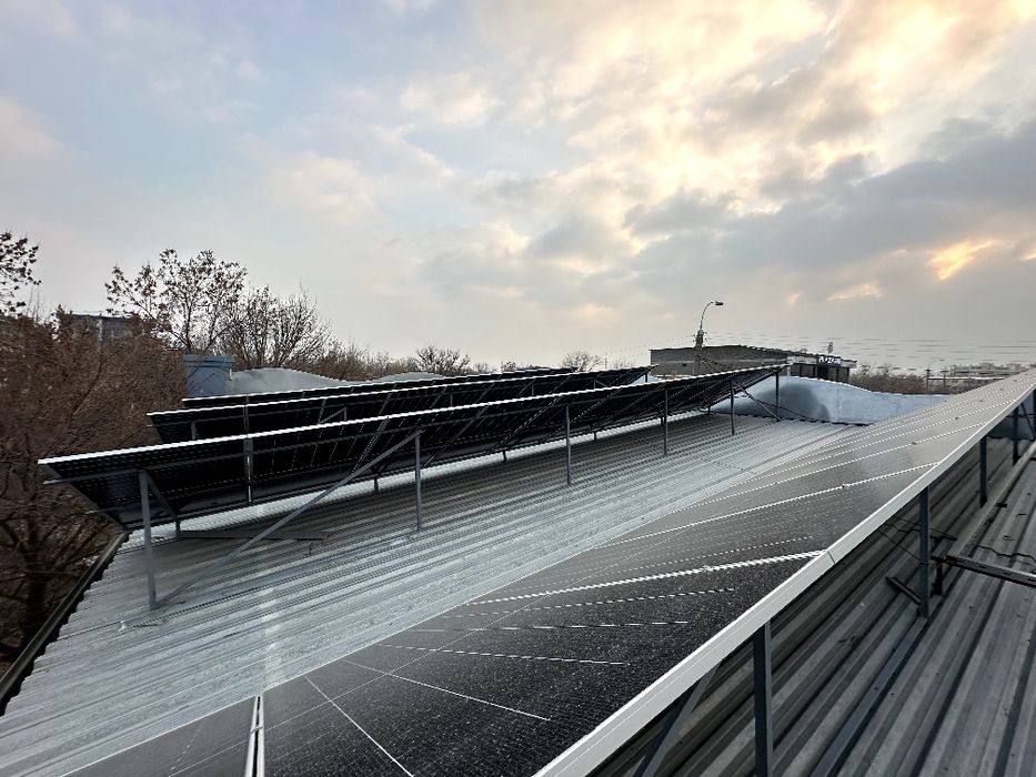 Quyosh Panellari “POD KLYUCH” — O‘rnatish, Invertor, Solar Controller