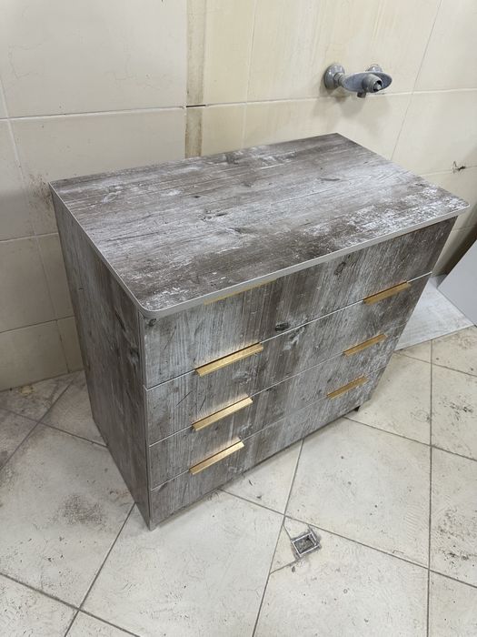 Продам комод новый