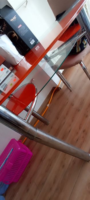 Кухонный стол и 3 стула