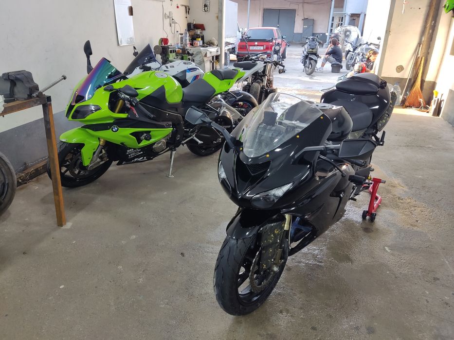 Kawasaki zx 10 r