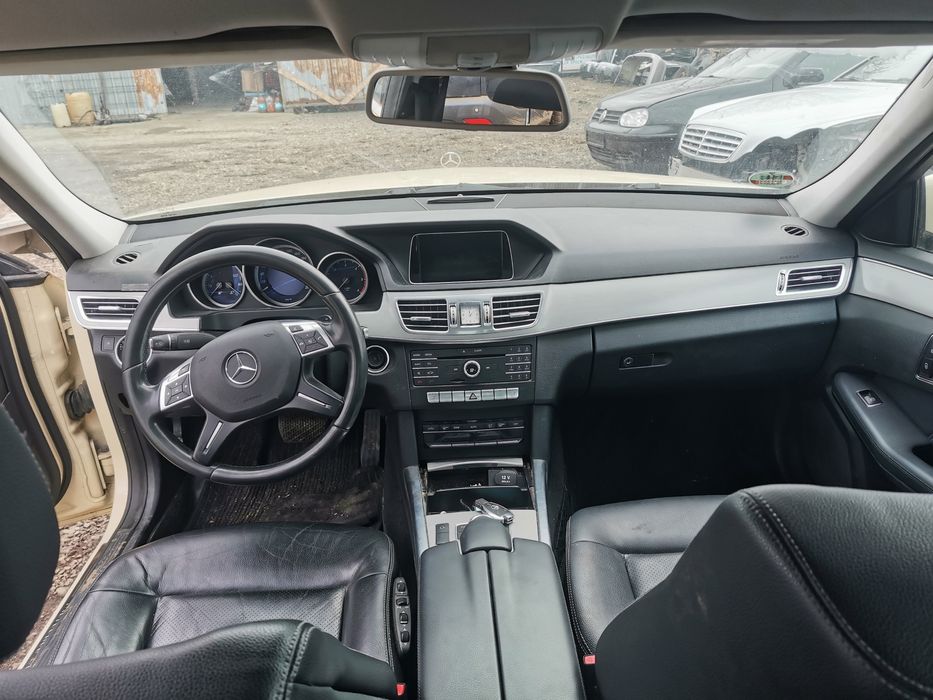 Dezmembrez w212 Facelift 2014