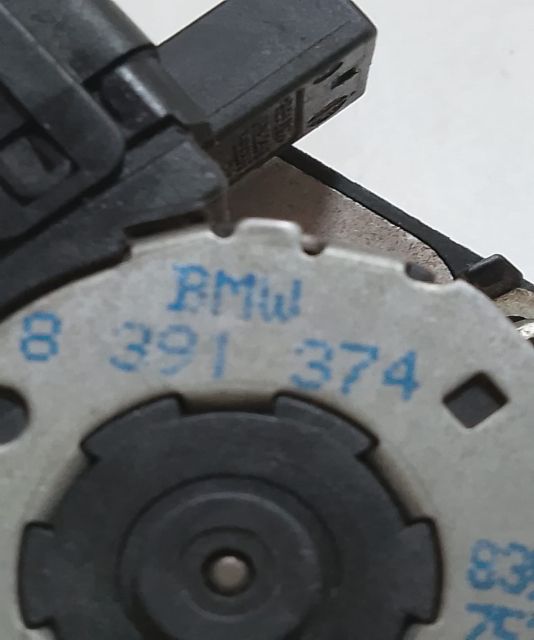 Motoras  clapeta aeroterma  8391374 BMW Seria 3 E46 (facelift) seria