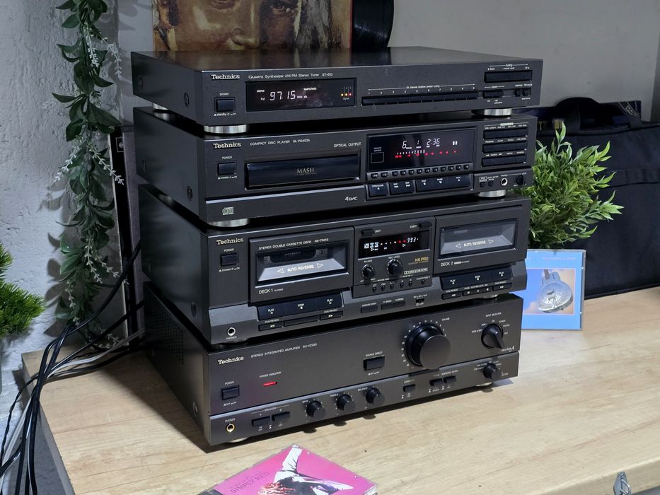 Linie audio TECHNICS, amplificator, dublu deck, cd-player, tuner radio