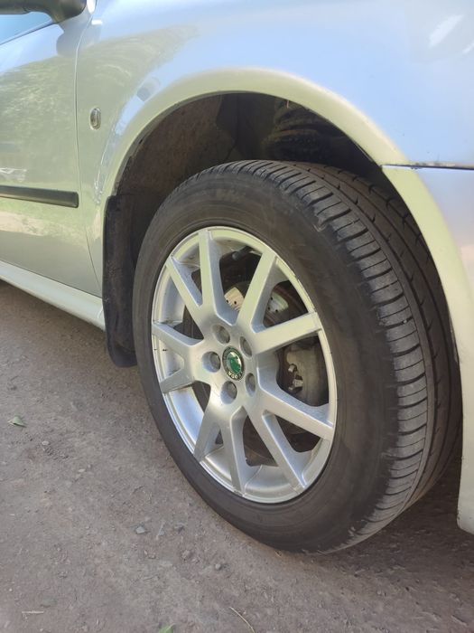 Белшина летняя.В отличном состоянии .205/55/16