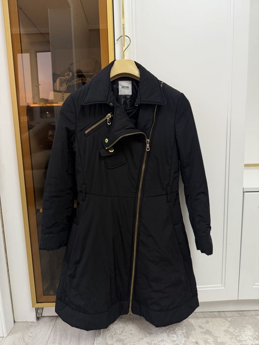 Пальто плащ утепленное Moschino