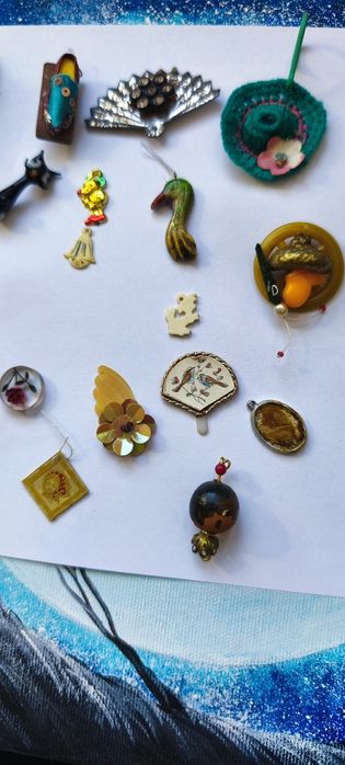 Mărțișoare vechi din Comunism