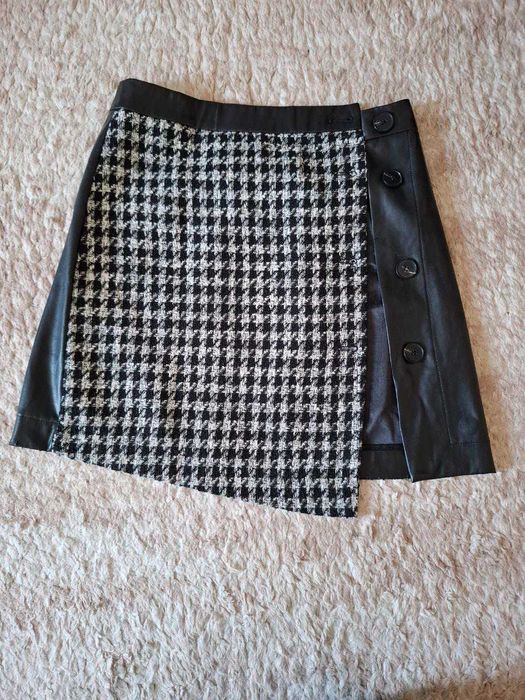 продается кожаная юбка на запахе