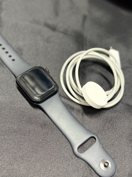 Apple Watcs SE2 40mm(Сатпаев Абая 63,1)Лот 948431