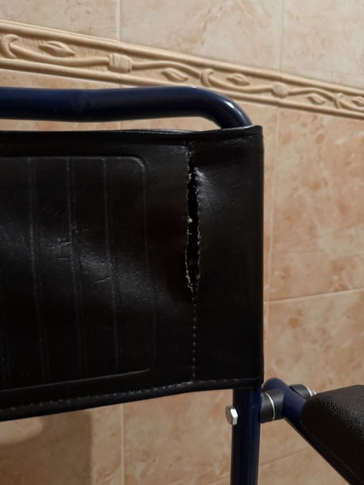 Комбинирам стол за баня и тоалетна