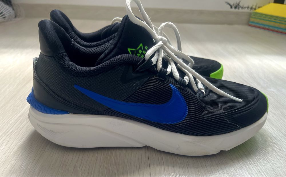 Страхотни маратонки Naik