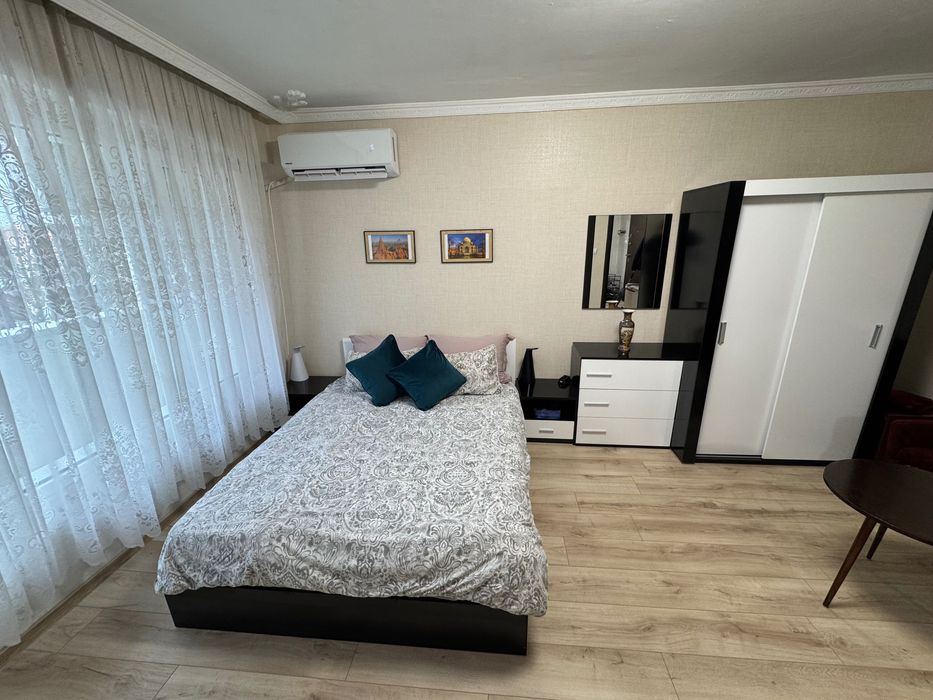 Дава се под наем Двустаен апартамент в Свиленград - 62 кв.м за 348.84 € - Снимка #2