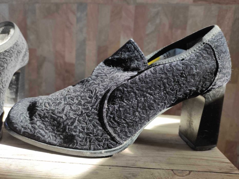 Дамски обувки 37 номер