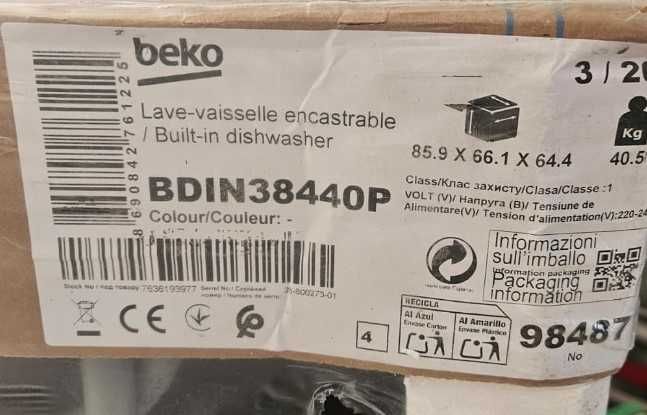 Masina de spalat vase incorporabila BEKO BDIN38440P, 14 seturi, 8 programe, 60 cm, Clasa C, panou comanda negru