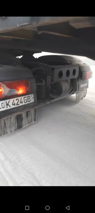 Ман тг 2008 тигач балонлари  80 процент прицеп 2005 йил балонлари 80