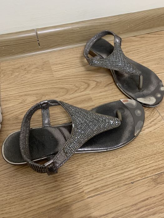 Продам обувь, б/у.