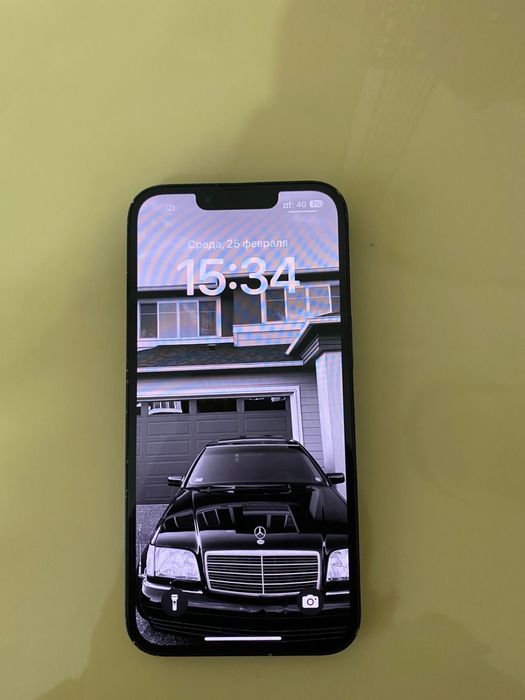 IPhone 14 телефон