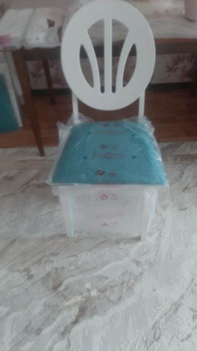 Стулья 3шт  Малайзия ,цвет белый,дерево