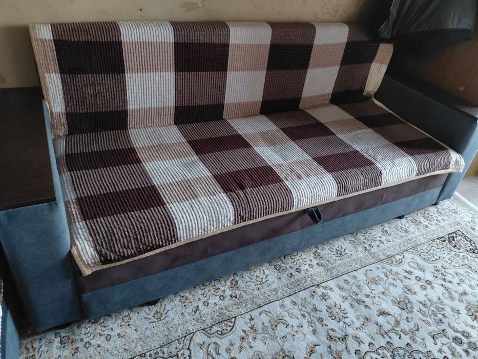 Продам раскладной диван